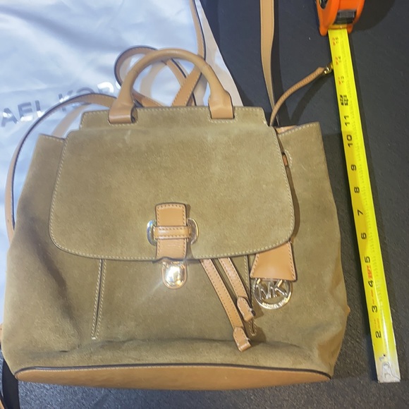 Michael Kors leather suede backpack GUC - Picture 14 of 15